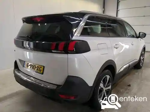 Peugeot 5008 1.2 PureTech 130 2020