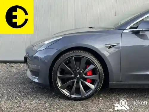 Tesla Model 3 Performance 2019