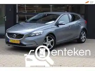 Volvo V40 T2 2015