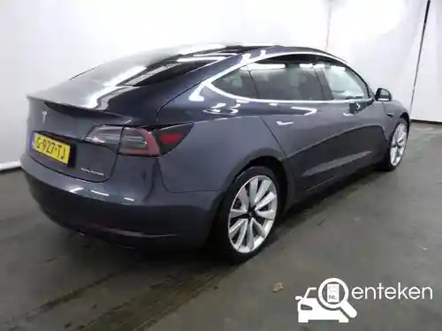 Tesla Model 3 Performance 2019