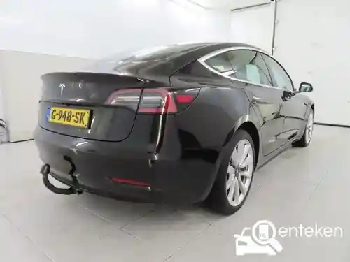 Tesla Model 3 Standard Range Plus 2019