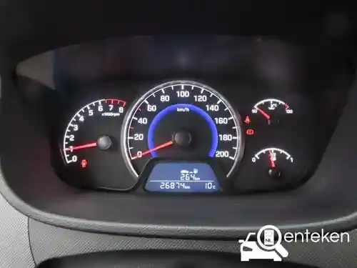 Hyundai i10 1.0 blue 2019