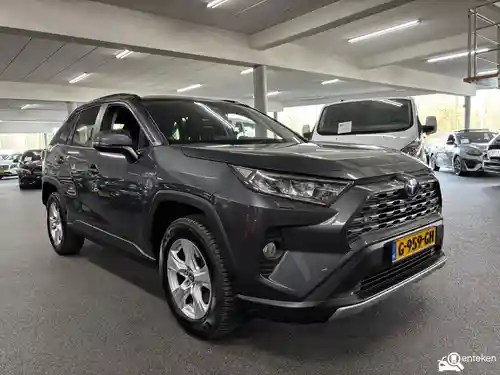 Toyota RAV4 2.5 Hybrid 2019