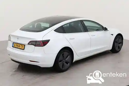 Tesla Model 3 Standard Range Plus 2019