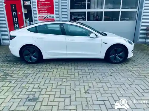 Tesla Model 3 Standard Range Plus 2019