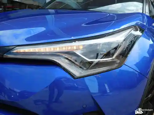 Toyota C-HR 1.8 Hybrid 2019