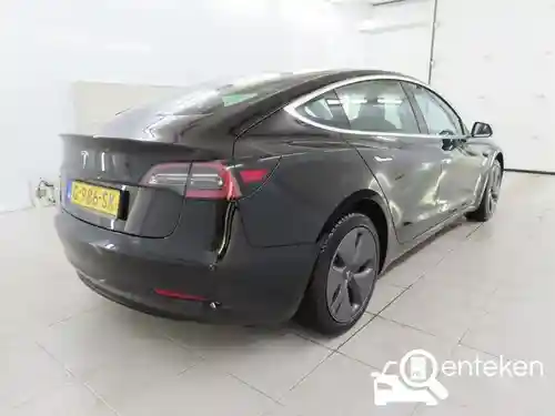 Tesla Model 3 Standard Range Plus 2019