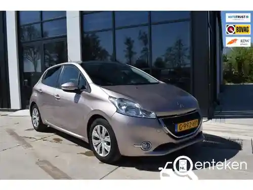 Peugeot 208 1.2 PureTech 82 2015