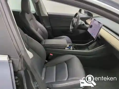 Tesla Model 3 Performance 2019