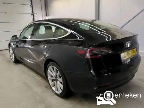 Tesla Model 3 Standard Range Plus 2019