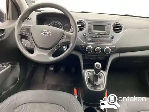 Hyundai i10 1.0 blue 2020
