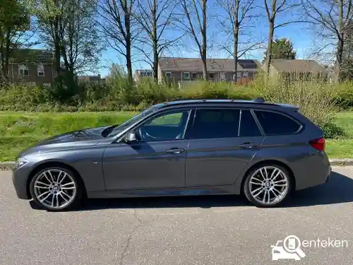 BMW 318i Touring 2019