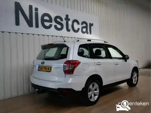 Subaru Forester 2.0X 2015