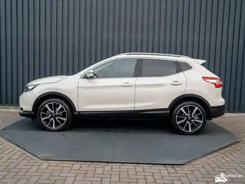 Nissan Qashqai 1.2 DIG-T 2015