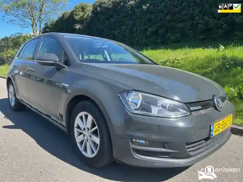 VW Golf Sportsvan 1.6 TDI BlueMotion 2015