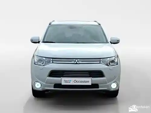 Mitsubishi Outlander 2.0 Plug-In Hybrid 2015