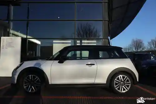 MINI Cooper C 2024
