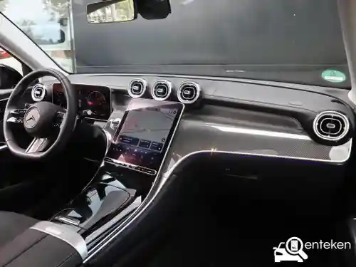 Mercedes-Benz GLC 300 e 2023