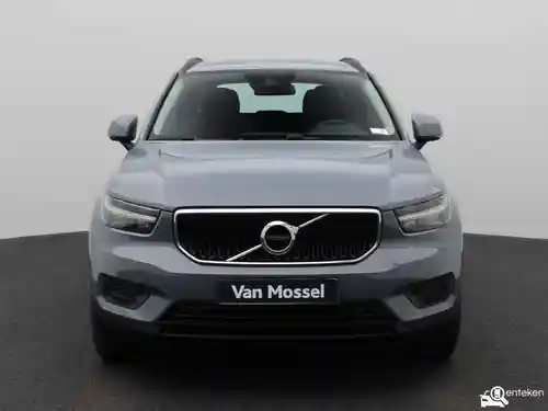 Volvo XC40 T3 2022