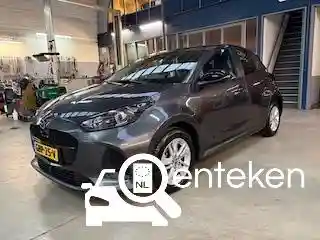 Mazda 2 Hybrid 2024