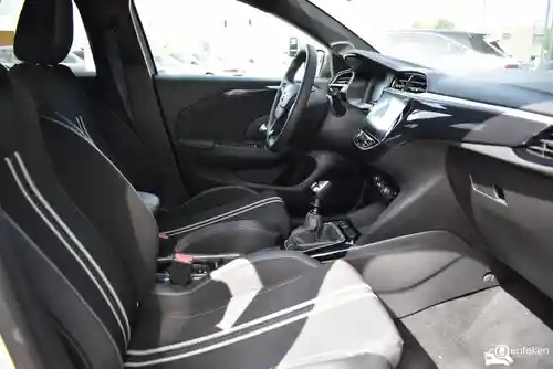 Opel Corsa 1.2 DI Turbo 2024
