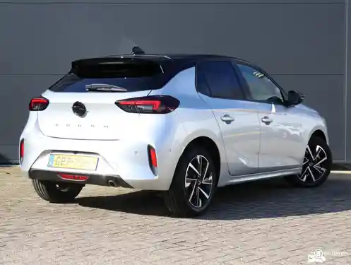Opel Corsa 1.2 DI Turbo 2024
