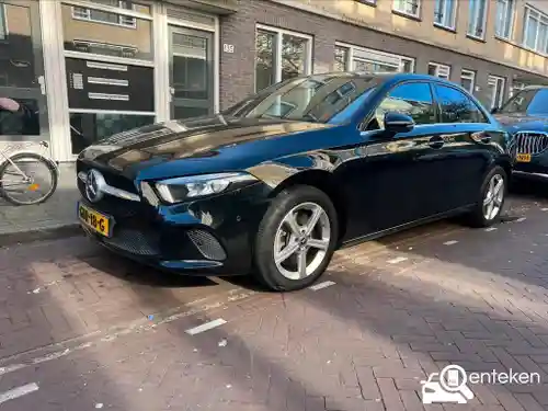 Mercedes-Benz A 250 e  2022