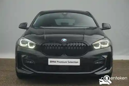 BMW 118i 2024