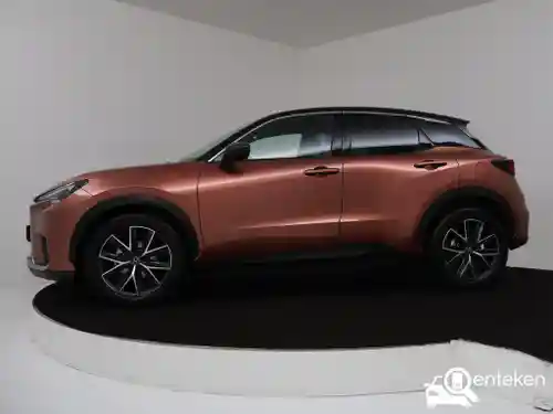 Lexus LBX 2024