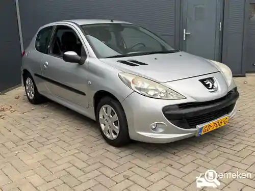 Peugeot 206 75 2010