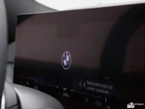 BMW 318i Touring 2024