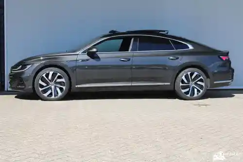 VW Arteon Shooting Brake 1.4 eHybrid OPF 2021