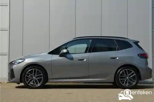 BMW 218i Active Tourer 2024