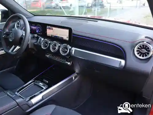 Mercedes-Benz EQB 250+ 2024