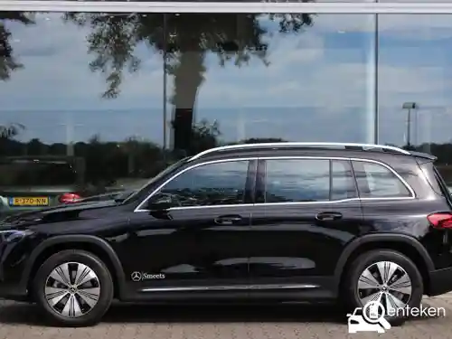 Mercedes-Benz EQB 250+ 2024
