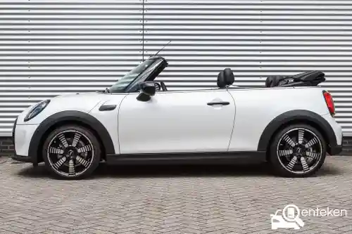 MINI Cabrio Cooper 2024