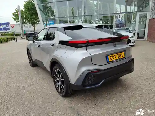 Toyota C-HR 1.8 Hybrid 2024