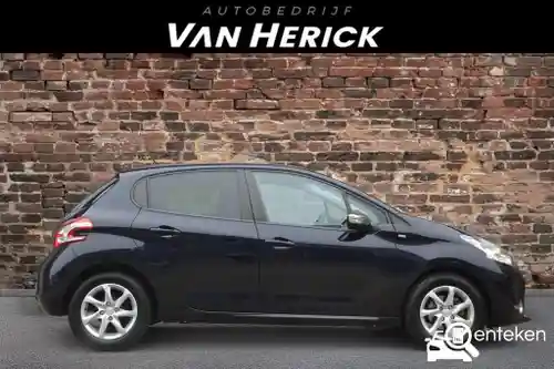 Peugeot 208 1.2 PureTech 82 2015