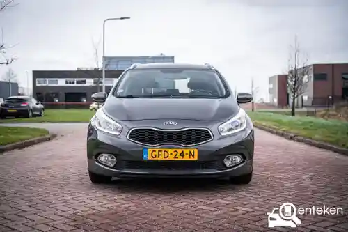 KIA cee´d Sportswagon 1.6 GDI 2013