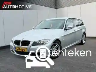 BMW 318i Touring 2010