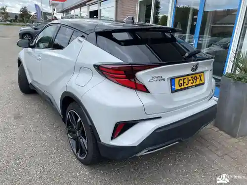 Toyota C-HR 1.8 Hybrid 2023