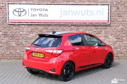 Toyota Yaris 1.5 Hybrid 2020