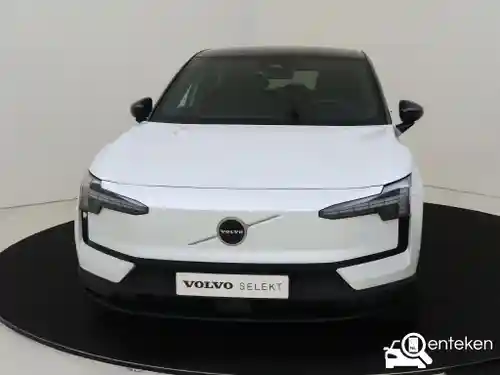 Volvo EX30 Single Motor Extended Range 2024