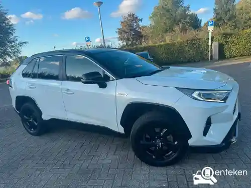 Toyota RAV4 2.5 Hybrid 2022