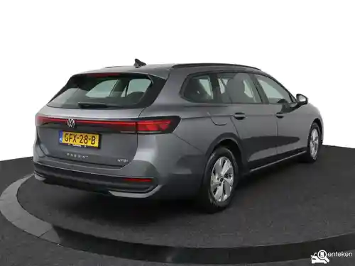 VW Passat Variant 1.5 eTSI ACT 2024