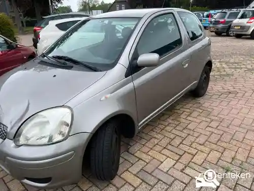 Toyota Yaris 1.3 2004