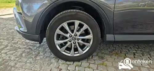 Toyota RAV4 2.5 Hybrid 2018