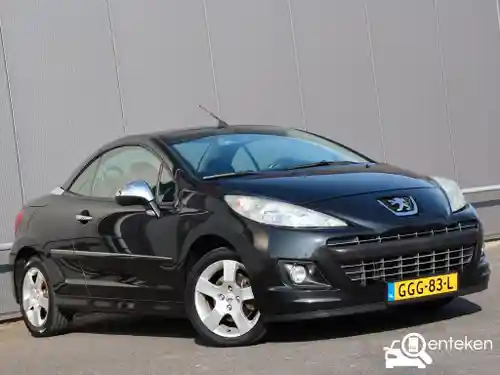Peugeot 207 CC 120 VTi 2011