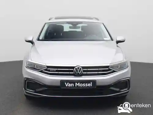 VW Passat Variant GTE 2021