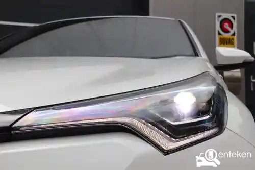 Toyota C-HR 1.8 Hybrid 2019